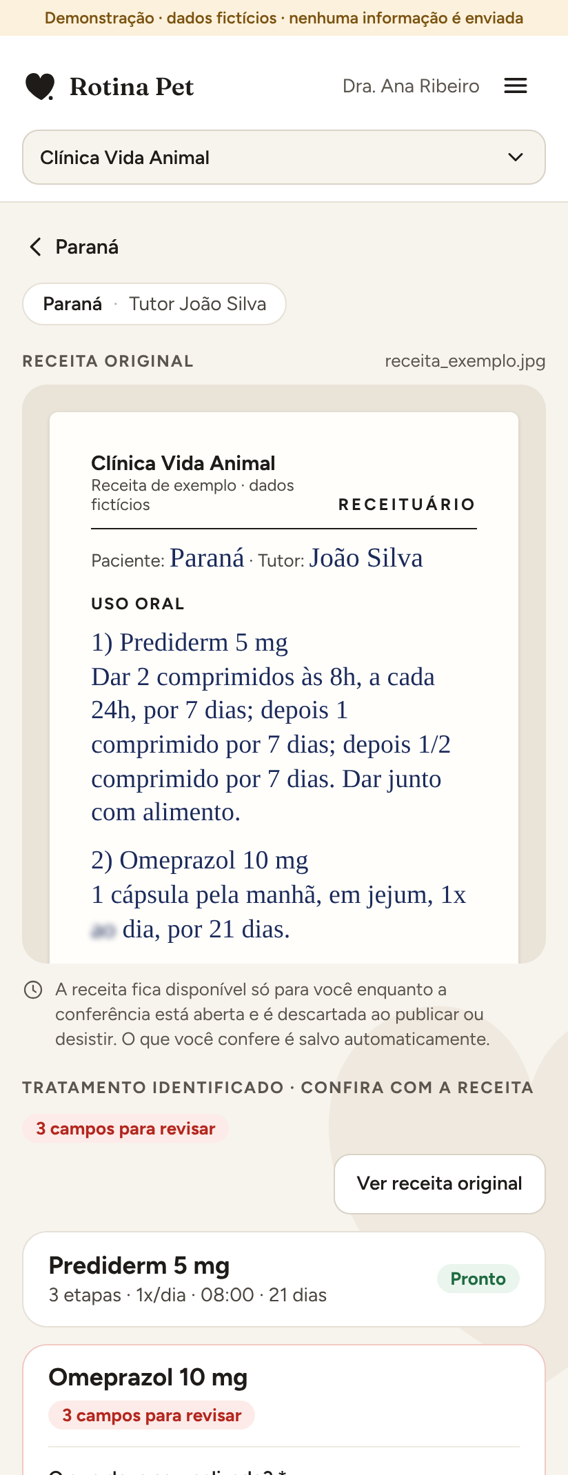 Conferência pelo veterinário: a receita de exemplo do Paraná e o tratamento identificado, com campos marcados para revisar. Dados fictícios de demonstração.
